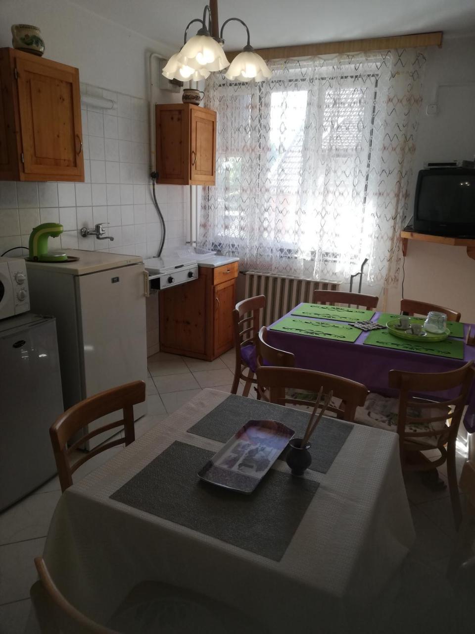 Szekely Szallas Gyula Luaran gambar